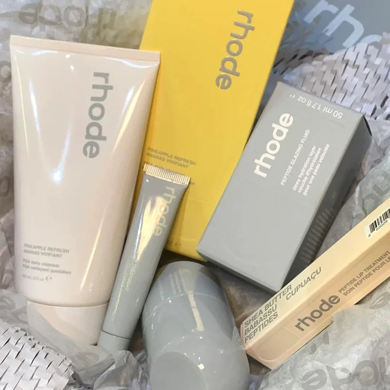 Summer Lemontini Lemon Lip Gloss & Moisturizing Makeup Set